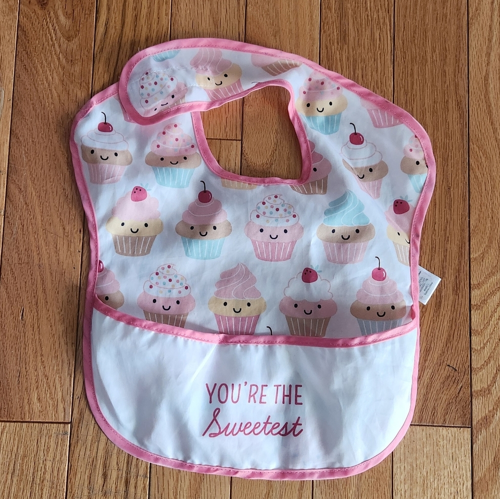 You're the sweetest cupcake bib